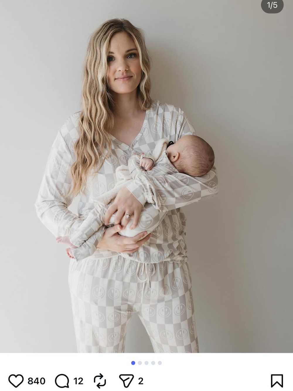 Grey Smile-Print Long Sleeve lounge top and bottoms
